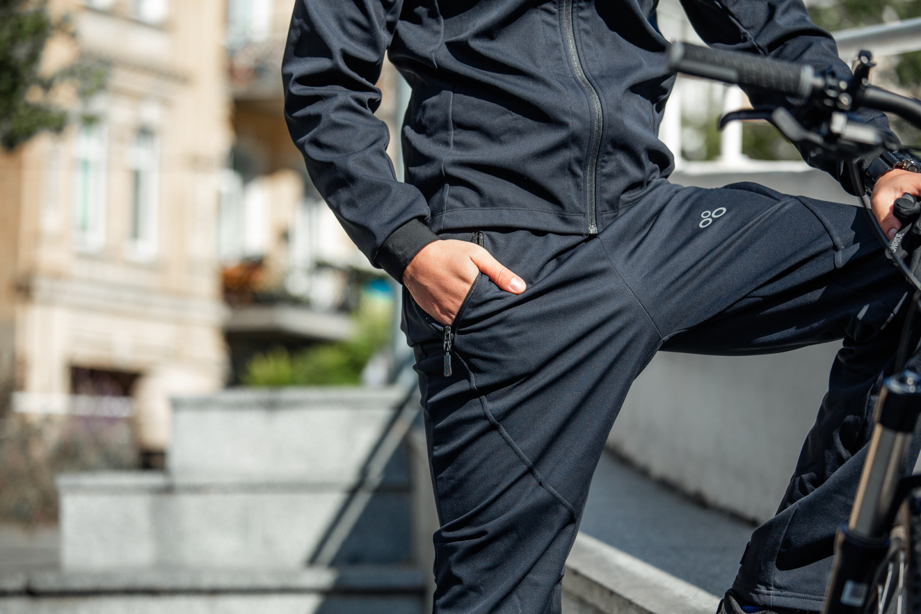 Зимові утеплені штани на кожен день купити