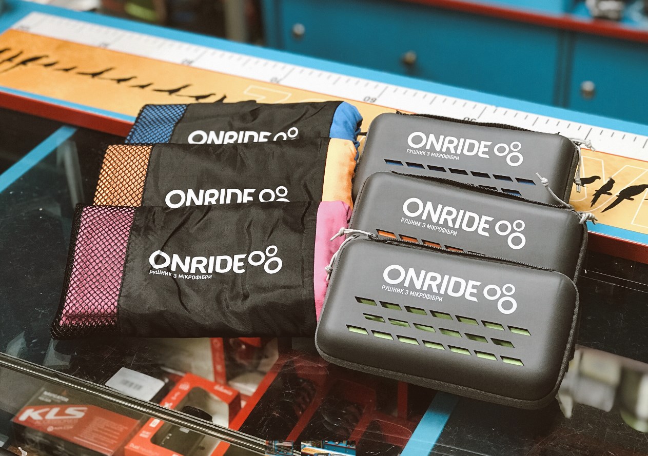 Купити спортивний рушник з мікрофібри