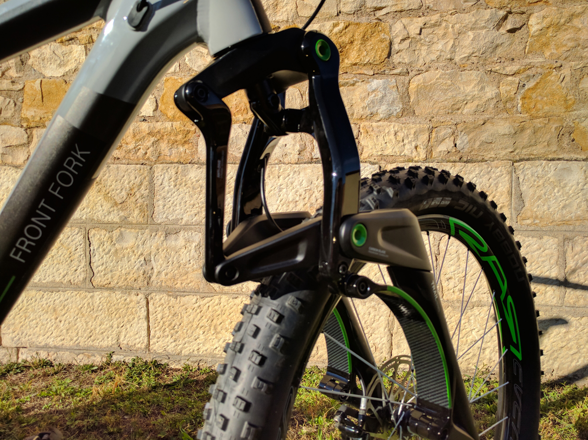 The Motion France bike fork