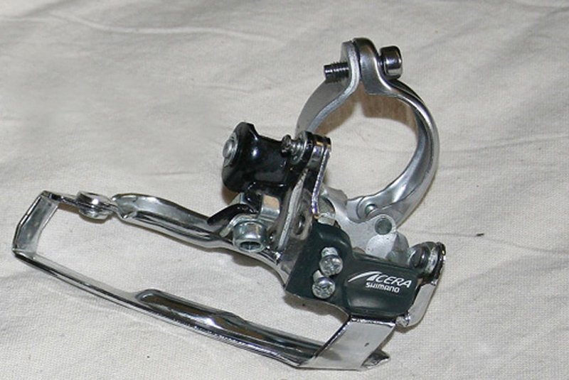 передний пер-ль ACERA.jpg