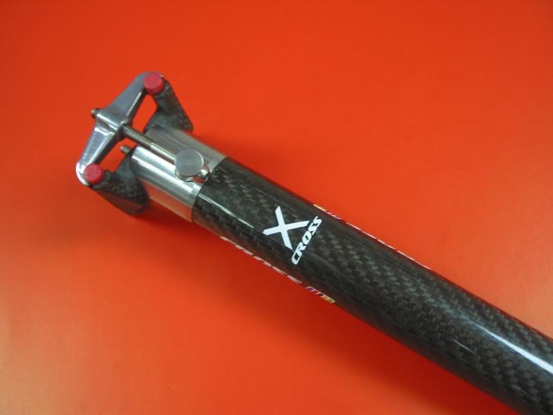XCrossCarbonSeatpost316c.jpg
