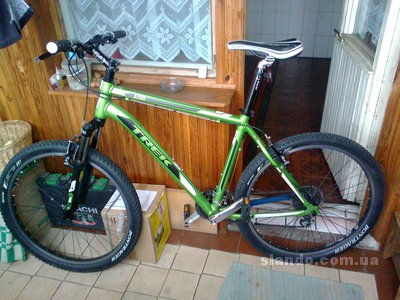 trek---3700-model-2012-goda-vypuska_45593909_1_F.jpg