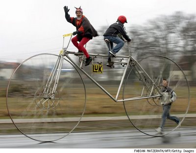 giant-tandem-bicycle[1].jpg