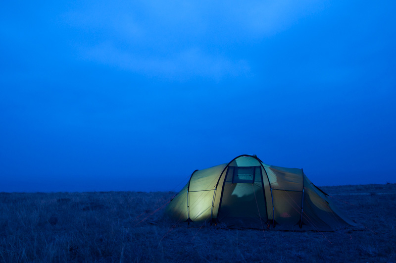 Палатка-ночью.jpg