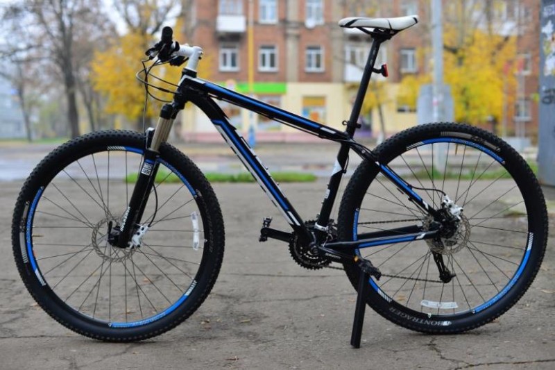 TREK Cobia 003.jpg