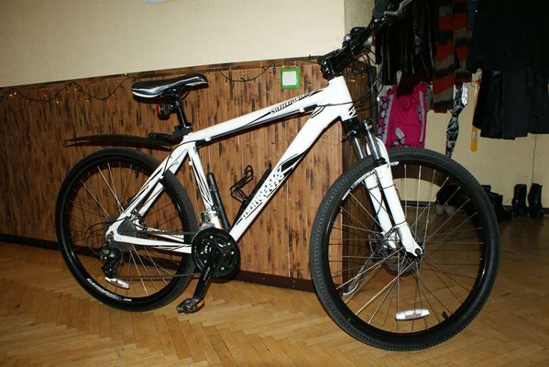 276686424_6_1000x700_prodayu-velosipedy-mongoose-tyax-sport-i-mongoose-switchback-expert-.jpg (66.16Кіб)Переглянуто 1211 разів 276686424_6_1000x700_prodayu-velosipedy-mongoose-tyax-sport-i-mongoose-switchback-expert-.jpg