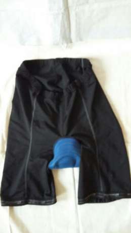 308588750_4_644x461_prodam-veloshorty-s-pampersom-hobbi-otdyh-i-sport_rev005.jpg