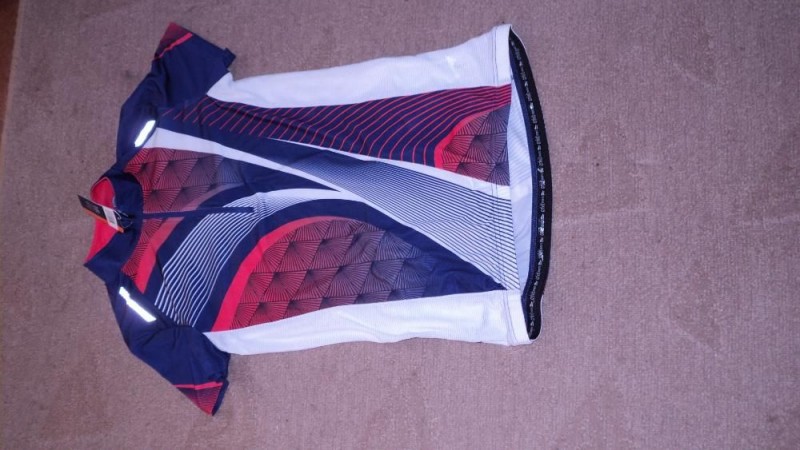 350067782_2_1000x700_prodam-novye-velofutbolki-fotografii_rev005.jpg (98.56Кіб)Переглянуто 586 разів 350067782_2_1000x700_prodam-novye-velofutbolki-fotografii_rev005.jpg