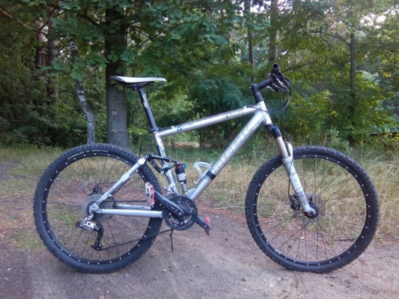 356517612_1_1000x700_dvuh-podves-trek-fuel-90-sram-x9-rock-shox-ne-merida-giant-specialized-cherngv.jpg (166.95Кіб)Переглянуто 2692 разів 356517612_1_1000x700_dvuh-podves-trek-fuel-90-sram-x9-rock-shox-ne-merida-giant-specialized-cherngv.jpg