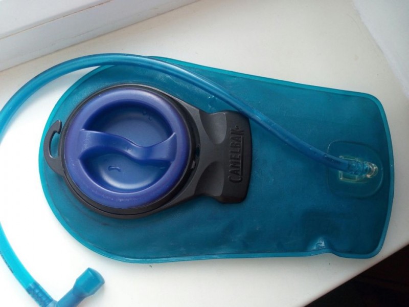 455195754_1_1000x700_gidrator-camelbak-na-15-litra-original-zaporozhe.jpg (62.1Кіб)Переглянуто 895 разів 455195754_1_1000x700_gidrator-camelbak-na-15-litra-original-zaporozhe.jpg