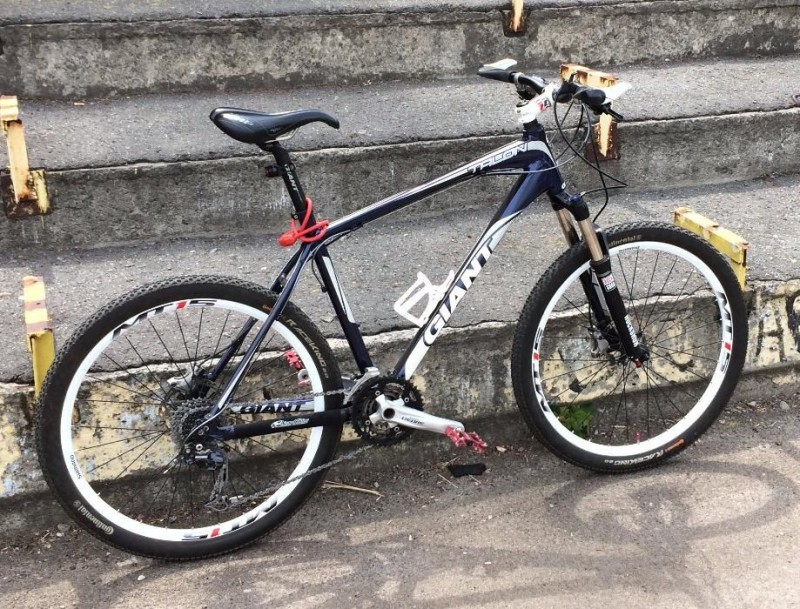 515491542_2_1000x700_prodam-velociped-giant-talon-l-2012-idealnoe-sostoyanie-kolesa-26-fotografii.jpg