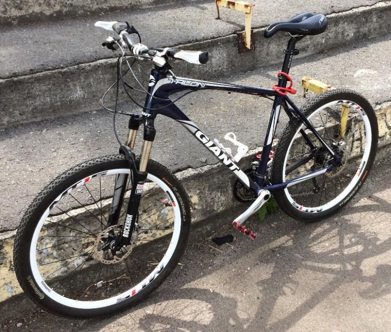 515491542_6_1000x700_prodam-velociped-giant-talon-l-2012-idealnoe-sostoyanie-kolesa-26-.jpg