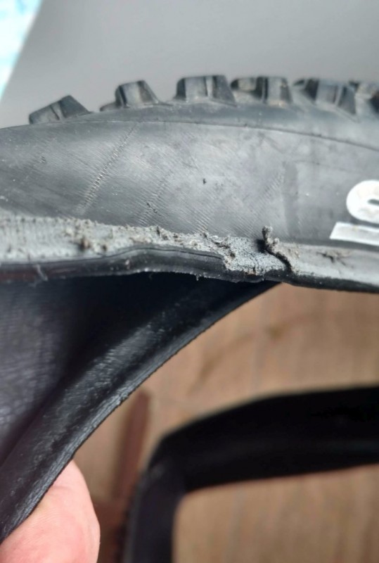 ЛеонидТаранюк_фото_дефекта_IMG_20180725_130559579_HDR_1.jpg (90.35Кіб)Переглянуто 4743 разів ЛеонидТаранюк_фото_дефекта_IMG_20180725_130559579_HDR_1.jpg